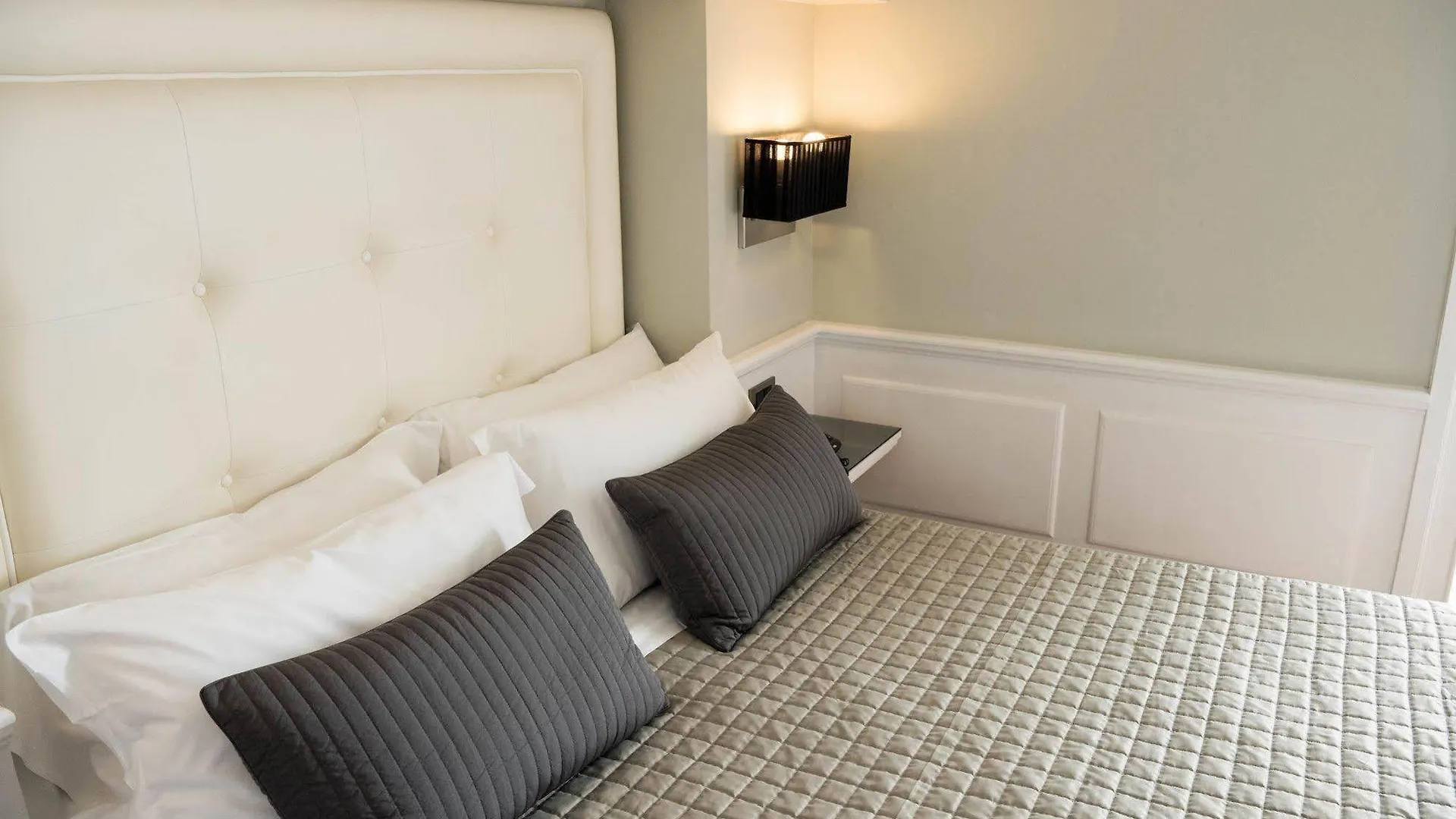 Le Stanze Di Federica Hotel Rom 2*,